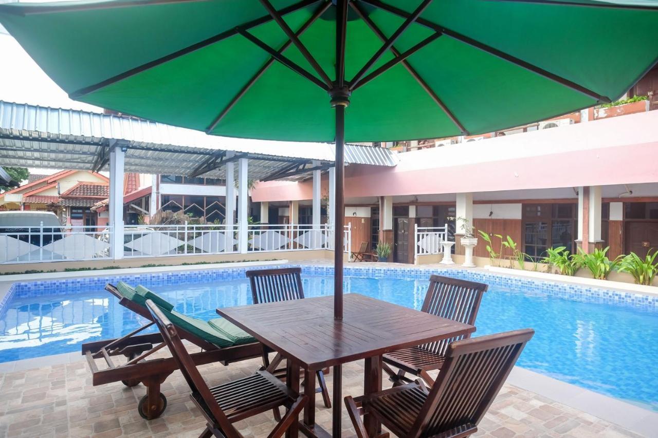 Hotel Reddoorz @ Mantrijeron 2 Yogyakarta Esterno foto
